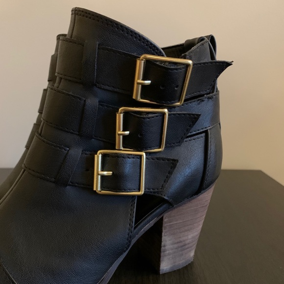 Ankle Booties - Picture 4 of 9